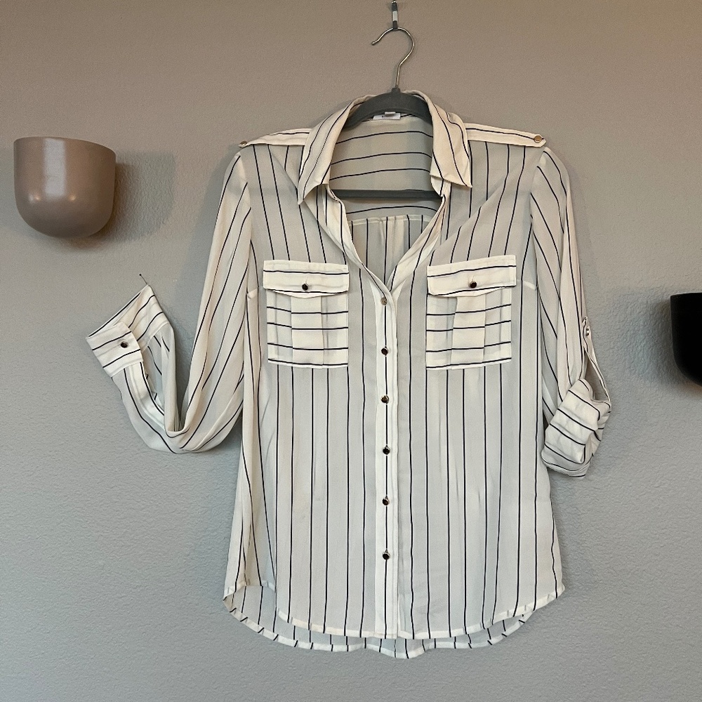 Express Ivory and Black Stripe Safari Shirt Slim Fit (S)